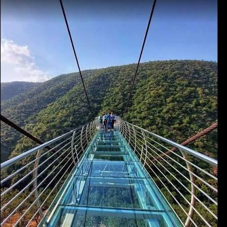 Rajgir Travel Guide – Ancient City of Bihar